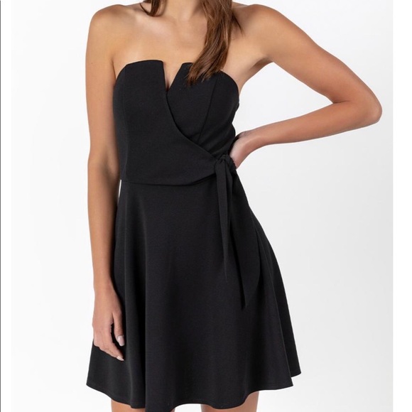 Francesca’s Edith Strapless Fit & Flare Dress - Picture 3 of 5